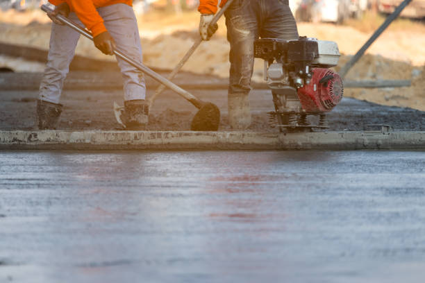 Best Concrete Pool Decks in Kings Mills, OH